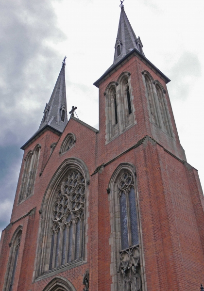 Facade detail (Image: John Maidment)