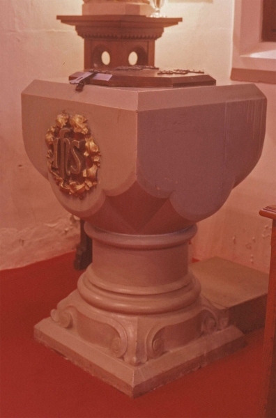 Baptismal font (Image: Brian Andrews)