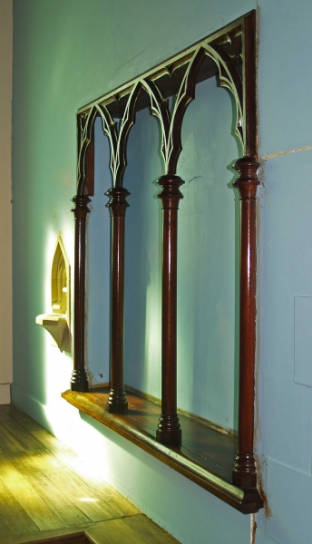 Conserved piscina, at left, and sedilia (Image: Brian Andrews)