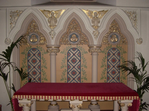 North east chapel reredos (Image: Brian Andrews)