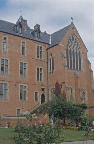 <p>Convent exterior (Image: Brian Andrews)</p>