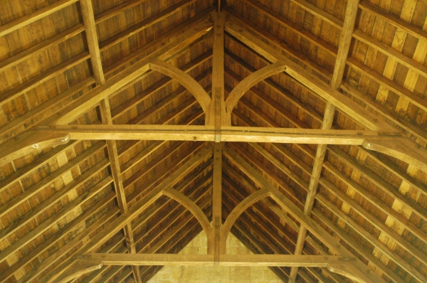 Nave roof trusses (Image: Ian Stapleton)