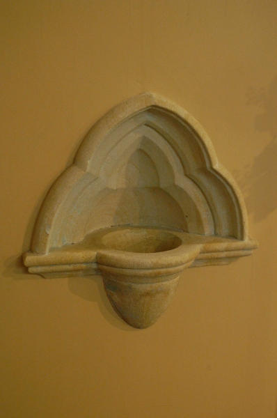 Piscina in the chancel south wall (Image: Ian Stapleton)