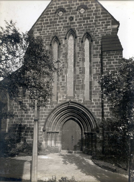 Facade c.1930 (Image: Nottingham Diocesan Archives)
