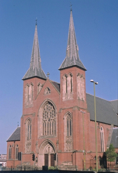 Facade from the south west (Image: Brian Andrews)