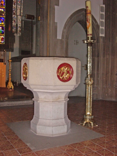 Baptismal font, the lid is missing (Image: Brian Andrews)