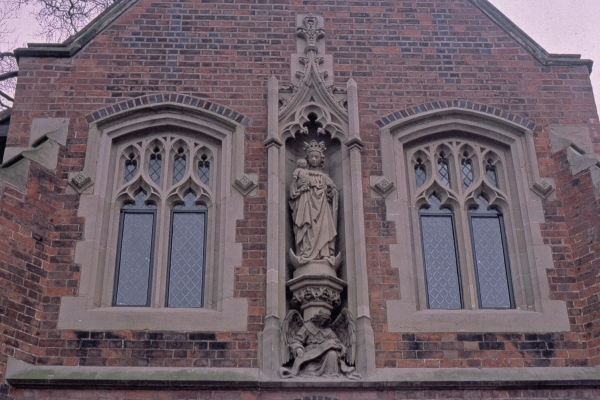 Front detail (Image: Brian Andrews)