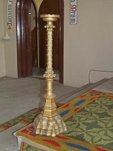 Standard candlestick (Image: Brian Andrews)